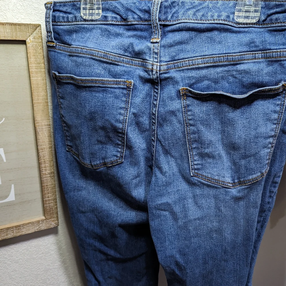 High Waisted Skinny Jeans - Picture 2 of 3